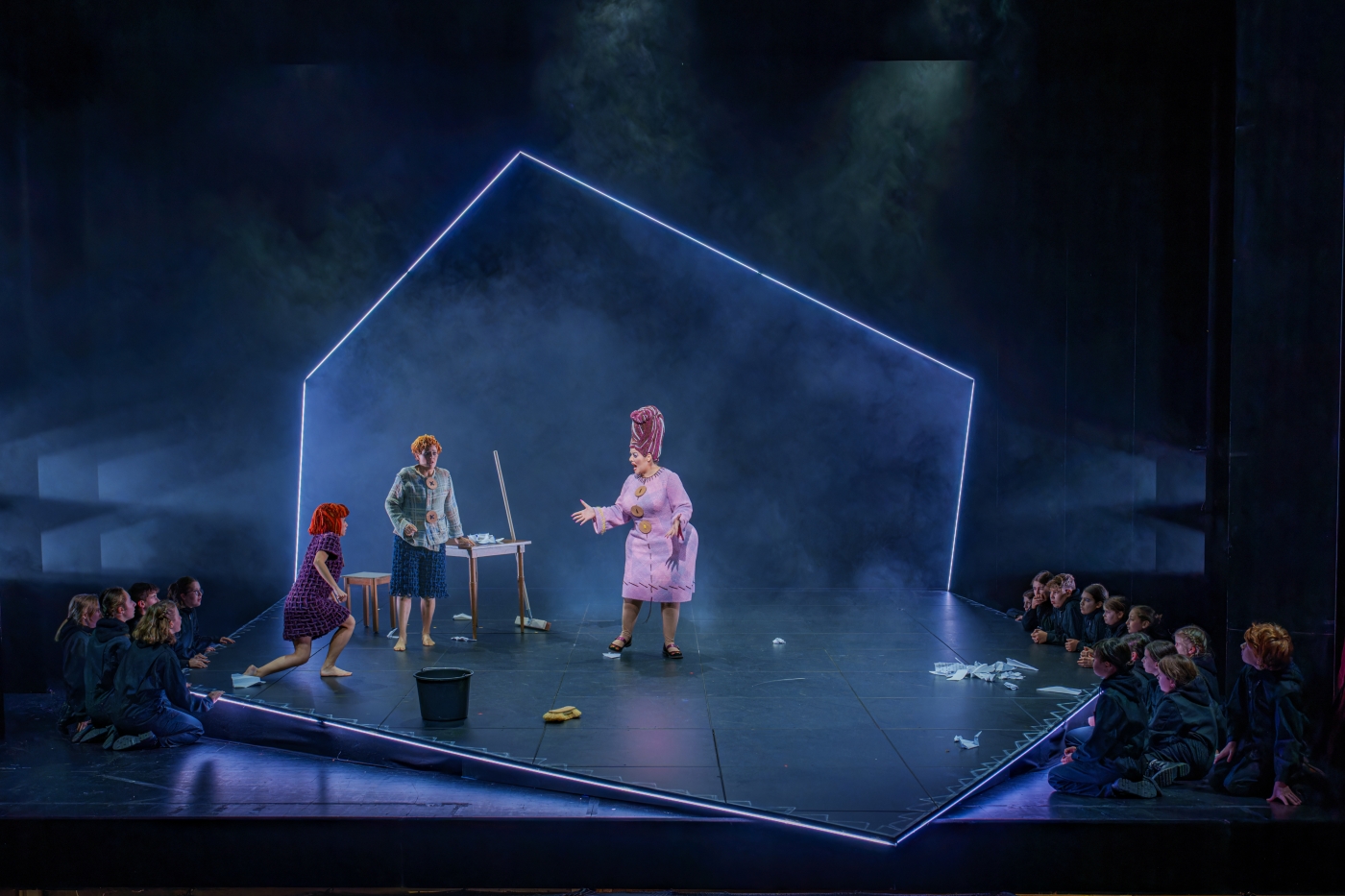 Hänsel und Gretel, Luzerner Theater, Foto Ingo Hoehn