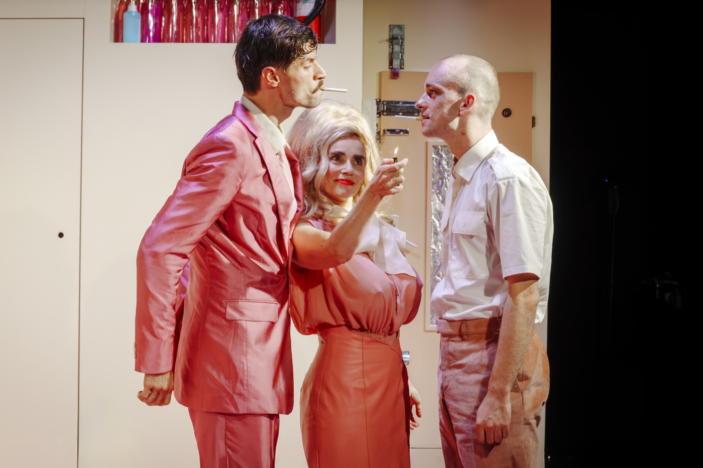 Biedermann und die Brandstifter, Luzerner Theater, Foto: Ingo Hoehn