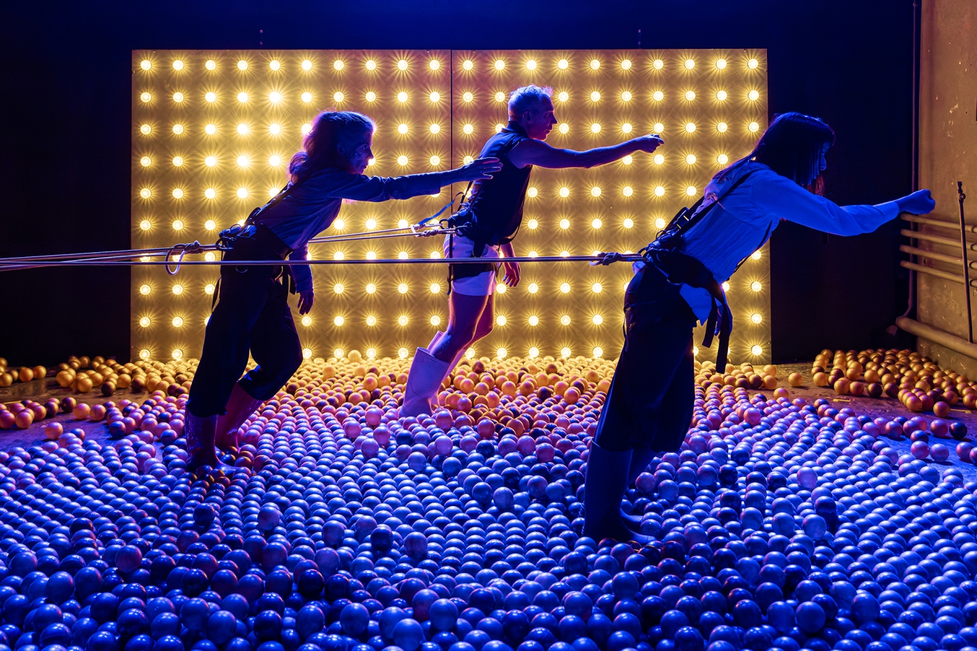 Die Rückkehr der Fährfrauen, Luzerner Theater, Foto: Ingo Hoehn
