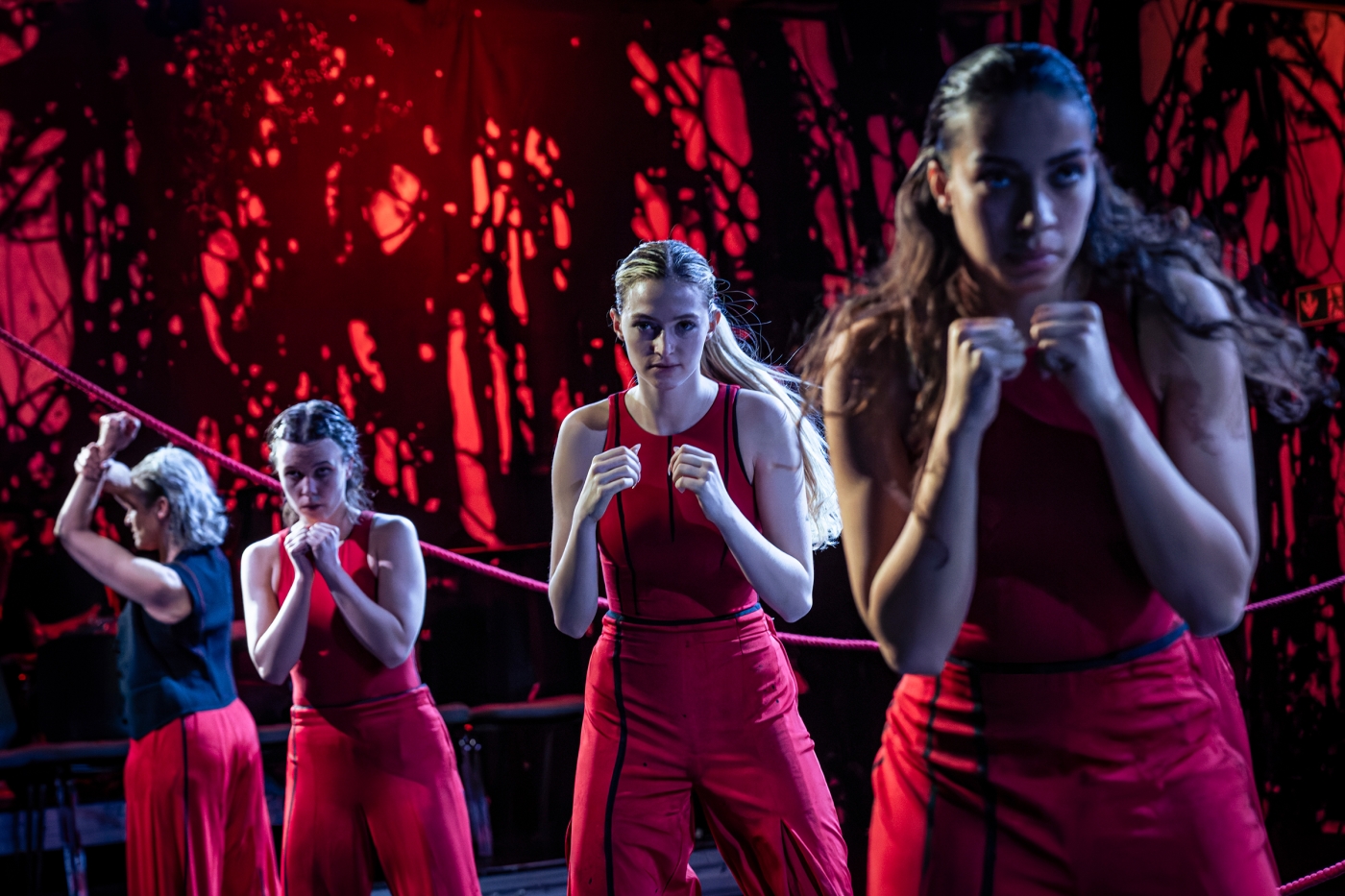 Luzerner Theater, «Gods' Dawn», Foto: Ingo Hoehn