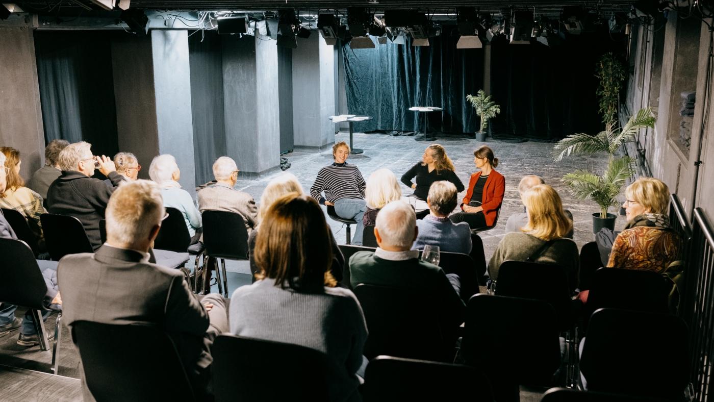 28.11.24 Autorinnenwerkstatt und Live-Performance