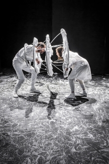 Ich, aber anders, Luzerner Theater