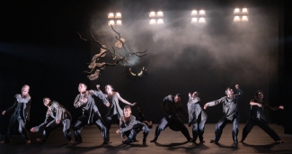 Luzerner Theater, Beyond, Marioenrico d'Angelo, Ching Heng Huang, Mathew Prichard, Hanna Lyn Hughes, Pei-Chen Tsai, Kany Michel Obenga, Phoebe Jewitt, Grazia Scarpato, Manon Adrianow, Foto: Gregory Batardon