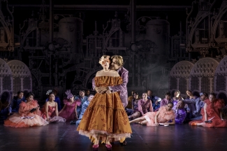 Luzerner Theater, Die Fledermaus, Eyrún Unnarsdóttir, Robert Maszl, Ensemble und Opernchor Luzerner Theater, Foto: Ingo Hoehn
