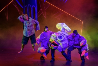  Solenn' Lavanant Linke_Statistierie Luzerner Theater_Robert Maszl_Haensel und Gretel_Luzerner Theater_Foto Ingo Hoehn