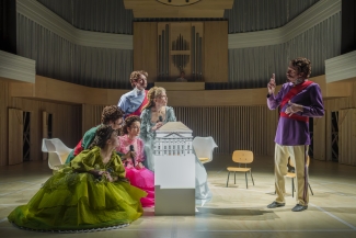 Luzerner Theater, Loriot - Früher war mehr Lametta, Amélie Hug, Rüdiger Hauffe, Zoe Hutmacher, Christian Baumbach, Tini Prüfert, Oliver Losehand, Foto: Ingo Hoehn