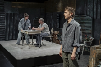 Luzerner Theater_Totreif_Amélie Hug_Christian Baumbach_Mario Fuchs_®Ingo_Hoehn
